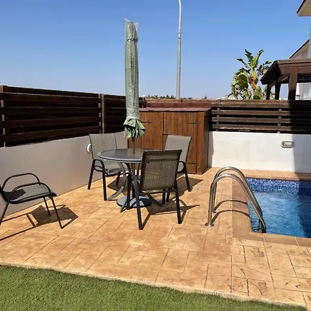 فيلة Beautiful Villa With Pool In Ayia Triada Cyprus باراليمني