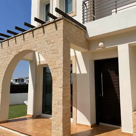 Beautiful Villa With Pool In Ayia Triada Cyprus Paralimni